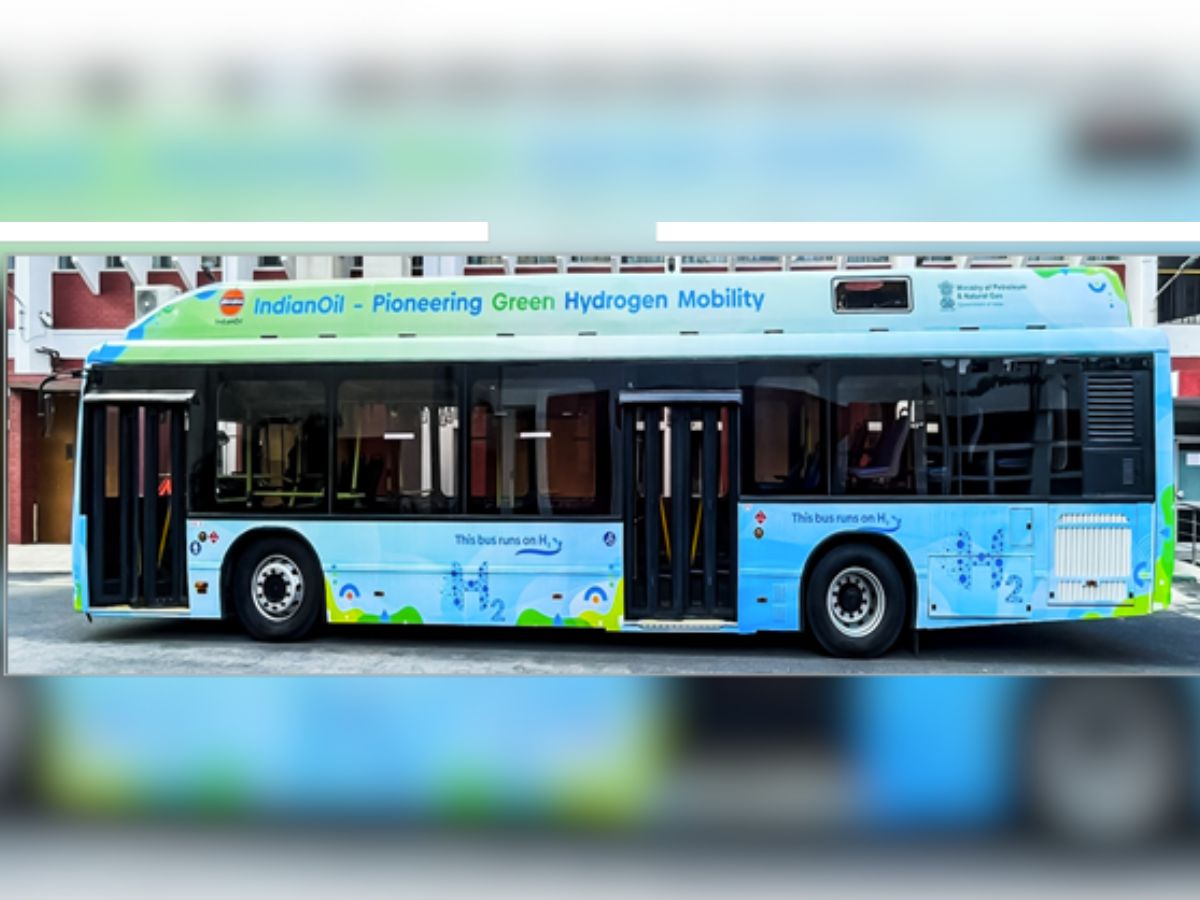 Minister Hardeep S Puri to flag off 1st Green Hydrogen Fuel Cell Bus